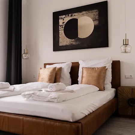 Junik Im Stadtzentrum Lejlighed *