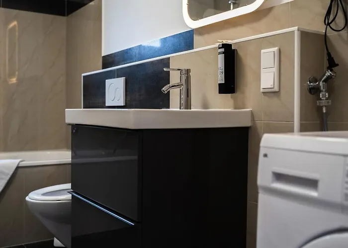 Junik Im Stadtzentrum 公寓