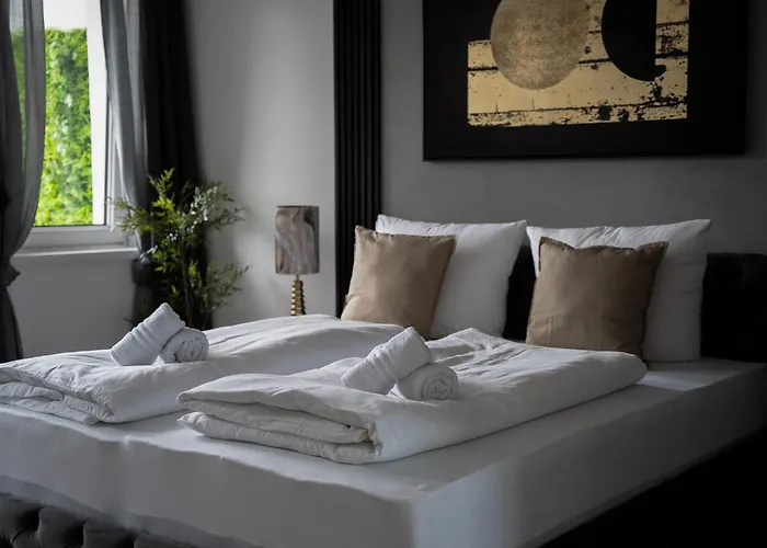 公寓 Junik Im Stadtzentrum *